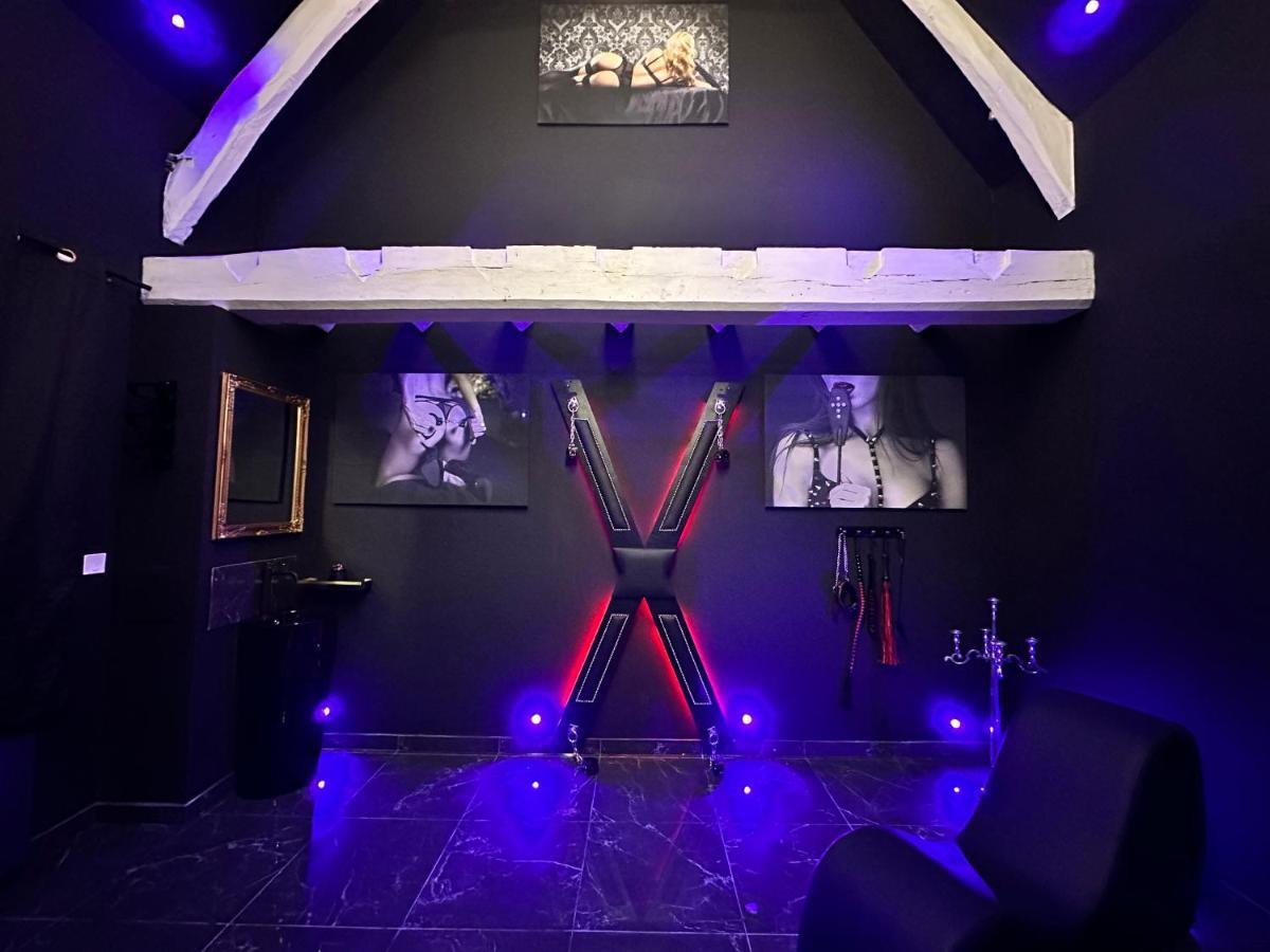 Loveroom De Luxe - Theme 50 Nuances De Grey Maison Privative Spa Insolite Douchy-les-Mines Zewnętrze zdjęcie